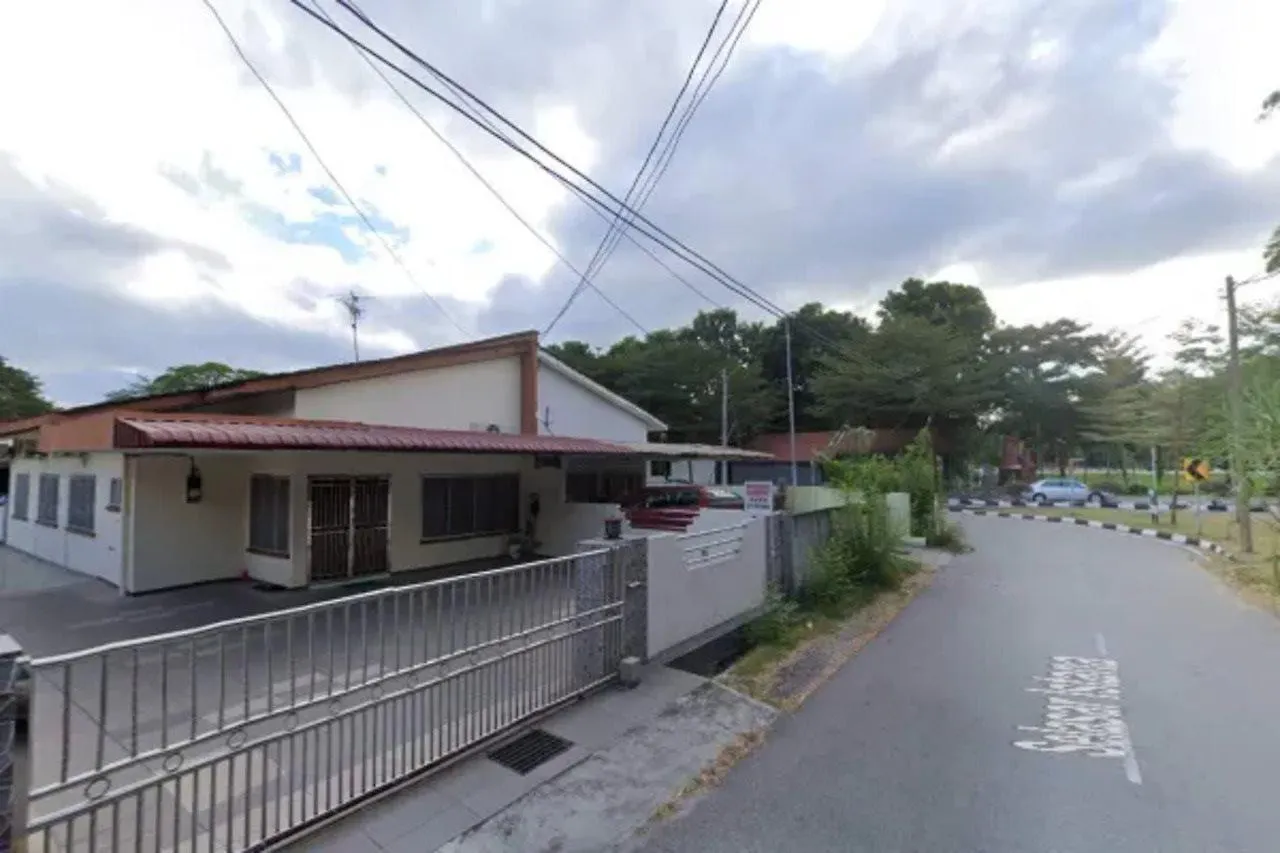河畔民宿 怡保